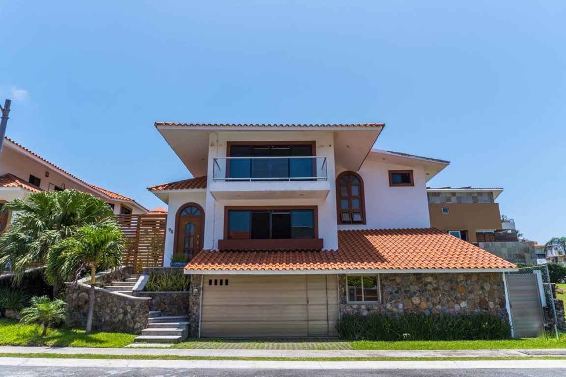 casa en venta y renta en vista bella con 480 m2 de terreno y 500 m2 de construccion pBQ1jli