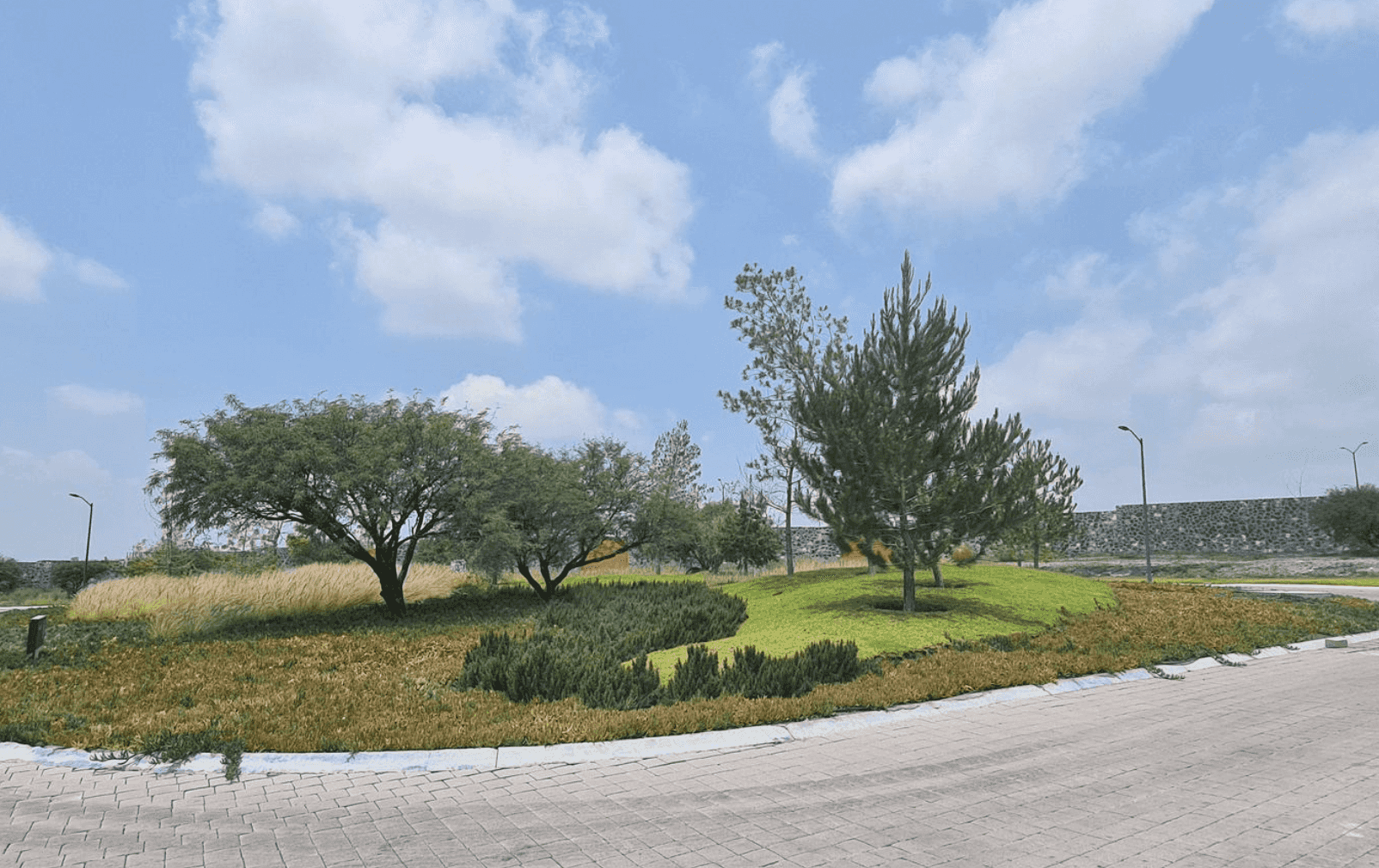 terreno en venta en la espiga queretaro de 322 m2 pY5V6GV