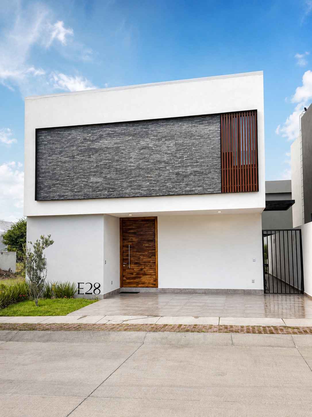 casa en venta en el molino residencial leon con 177 m2 de terreno y 220 m2 de construccion pEsoxe1
