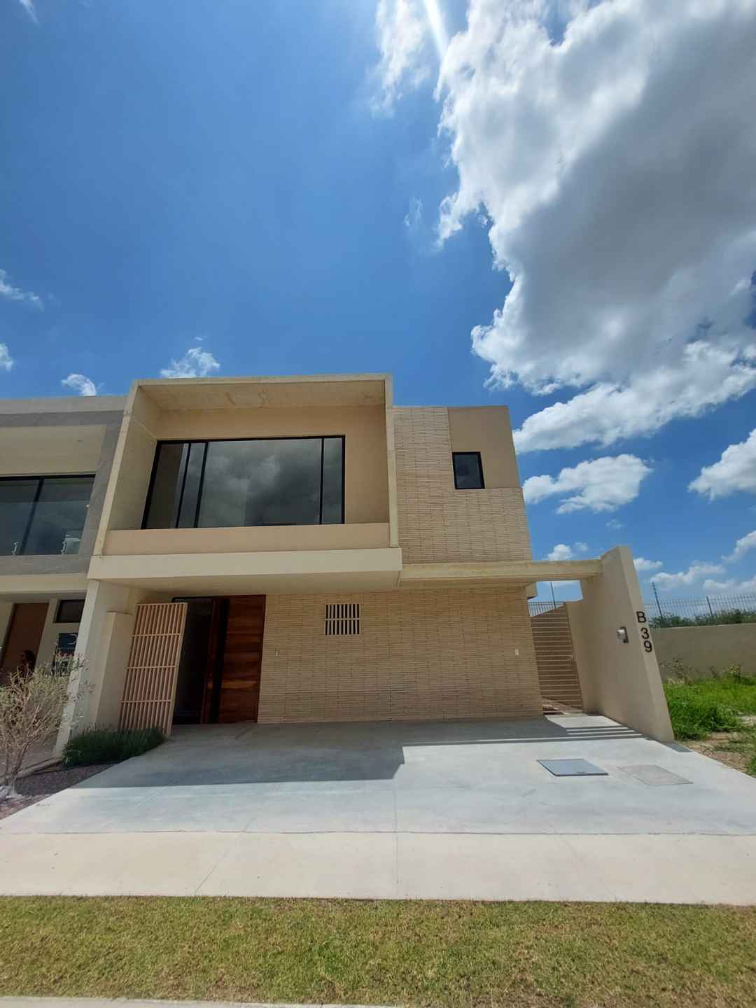 casa en venta av valles del molino el molino residencial y golf leon guanajuato pjnzsKa
