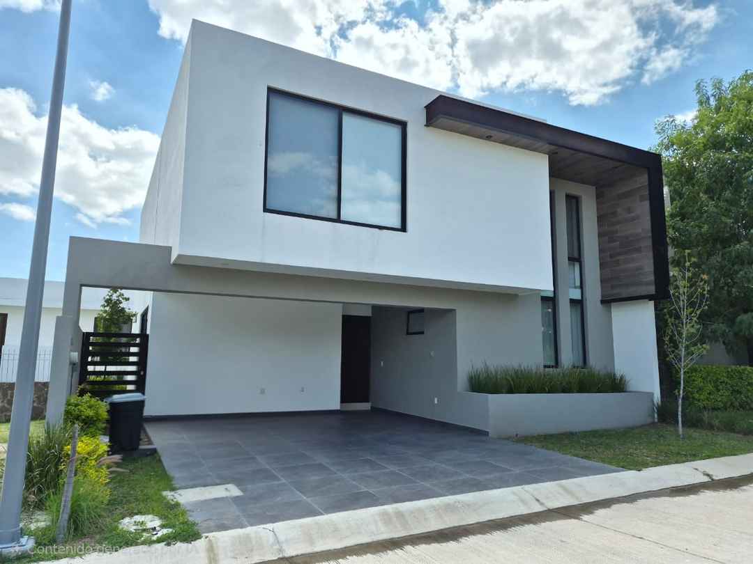 casa en venta calzada lomas del molino el molino residencial leon guanajuato pU99miG